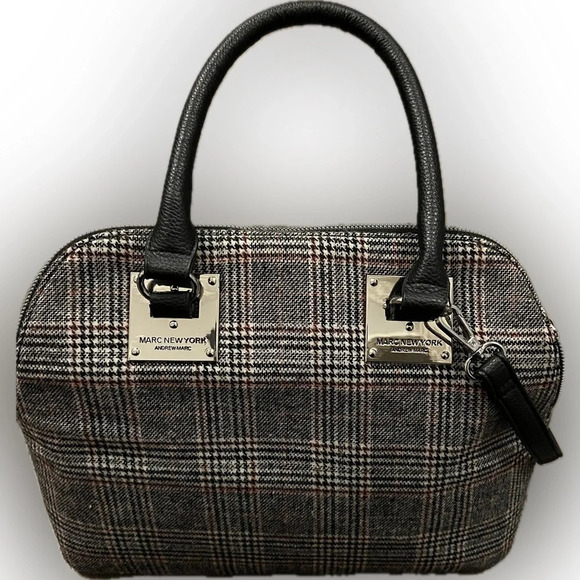 Marc New York Andrew Mark Purse - Picture 1 of 12